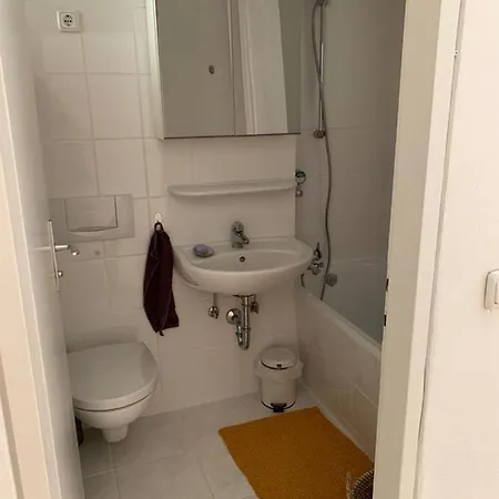 Giesing - Moeblierte